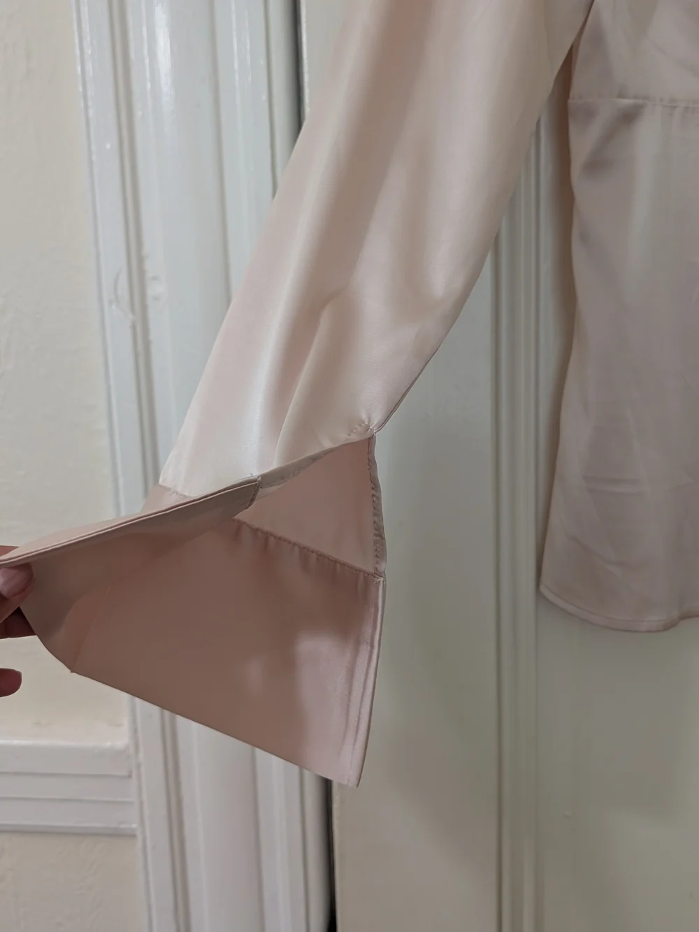 Set: Isalis Light Blush Satin Matching Set (As-is)